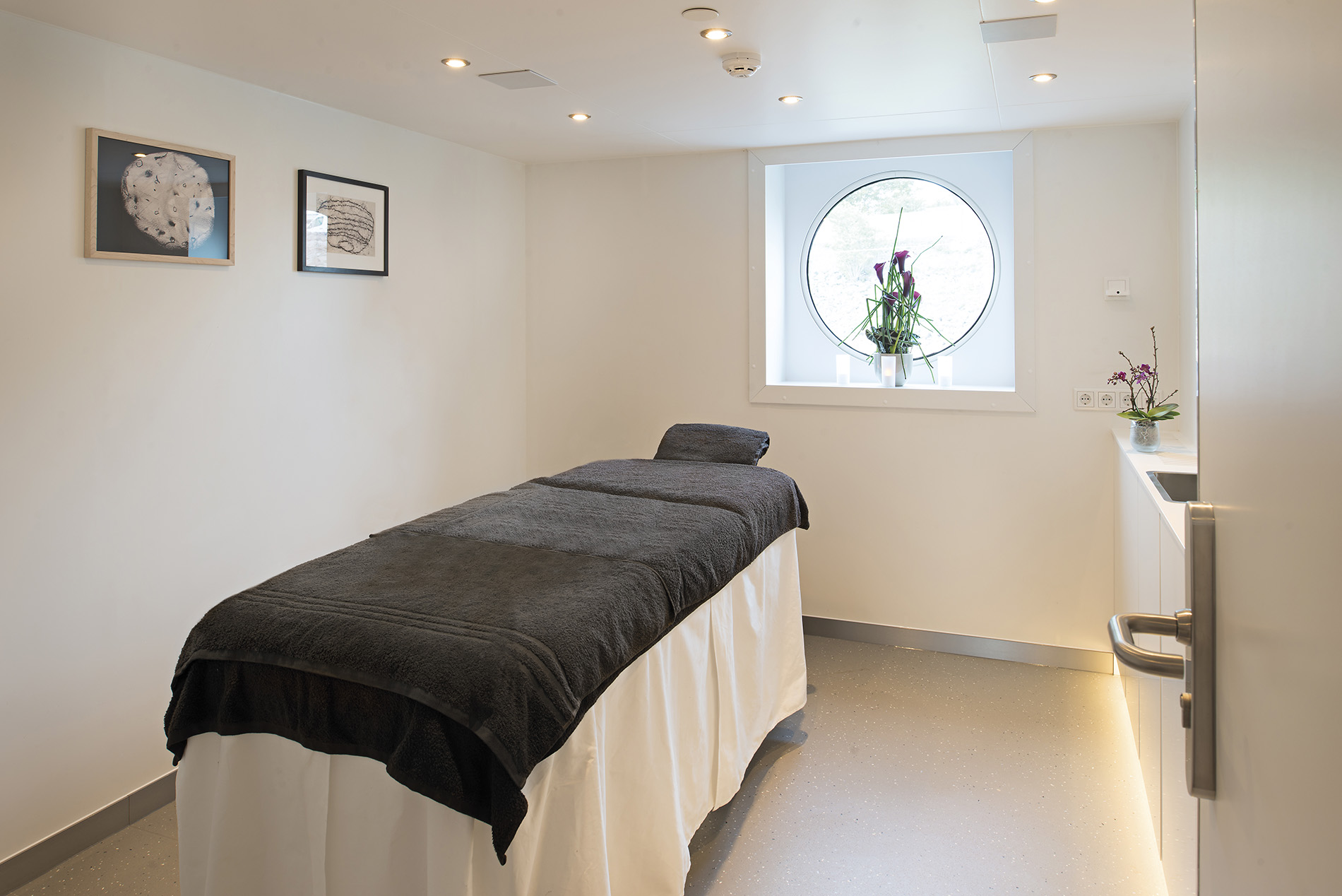 Emerald Sky - Wellness Area